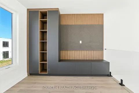 3781 Sunbank Crescent, ON L3V 8N1