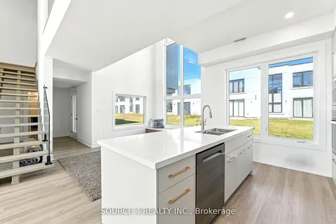 3781 Sunbank Crescent, ON L3V 8N1