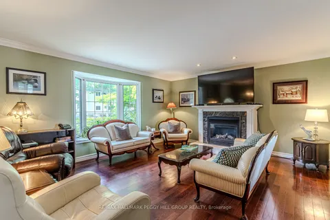 383 Peek-A-Boo Trail, ON L9M 0B3