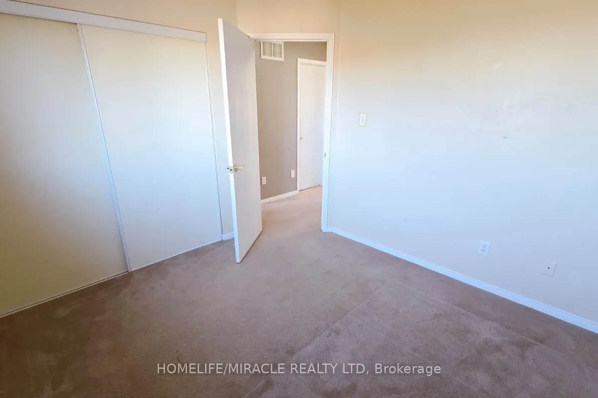 12 Gore Drive, ON L4N 8L3