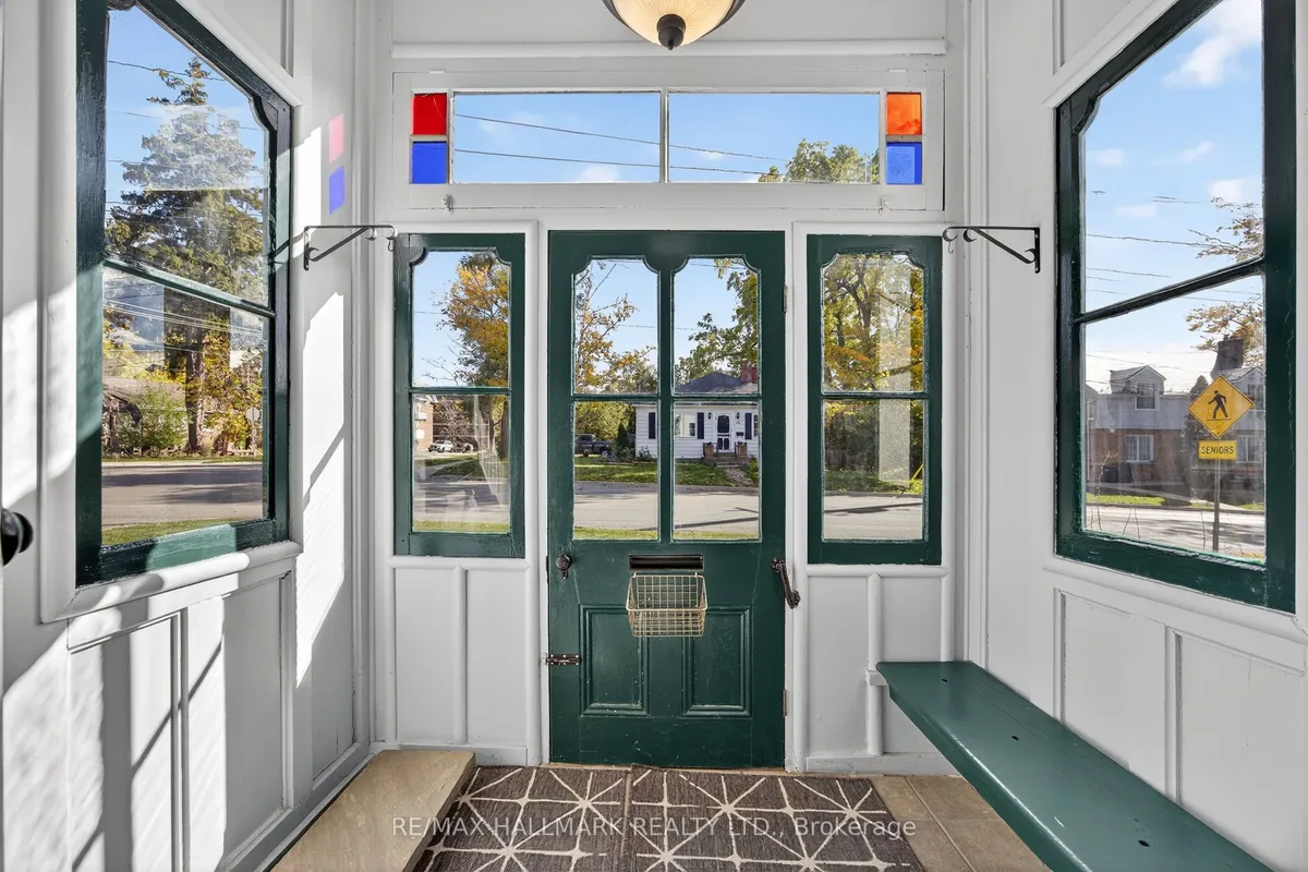 84 Wellington Street, ON L4M 3K9