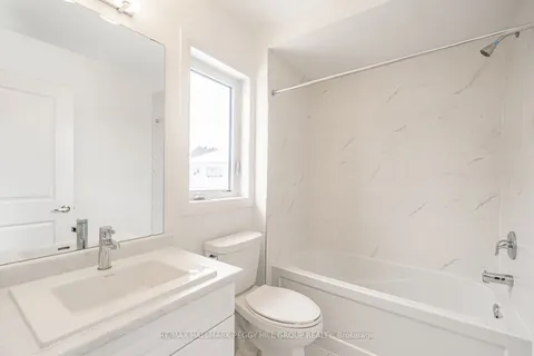 112 West Oak Trail, ON L9J 0L1