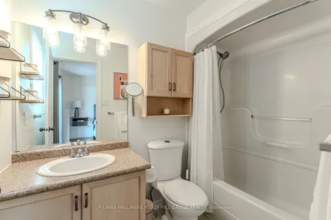 95 Crompton Drive, ON L4M 6P1