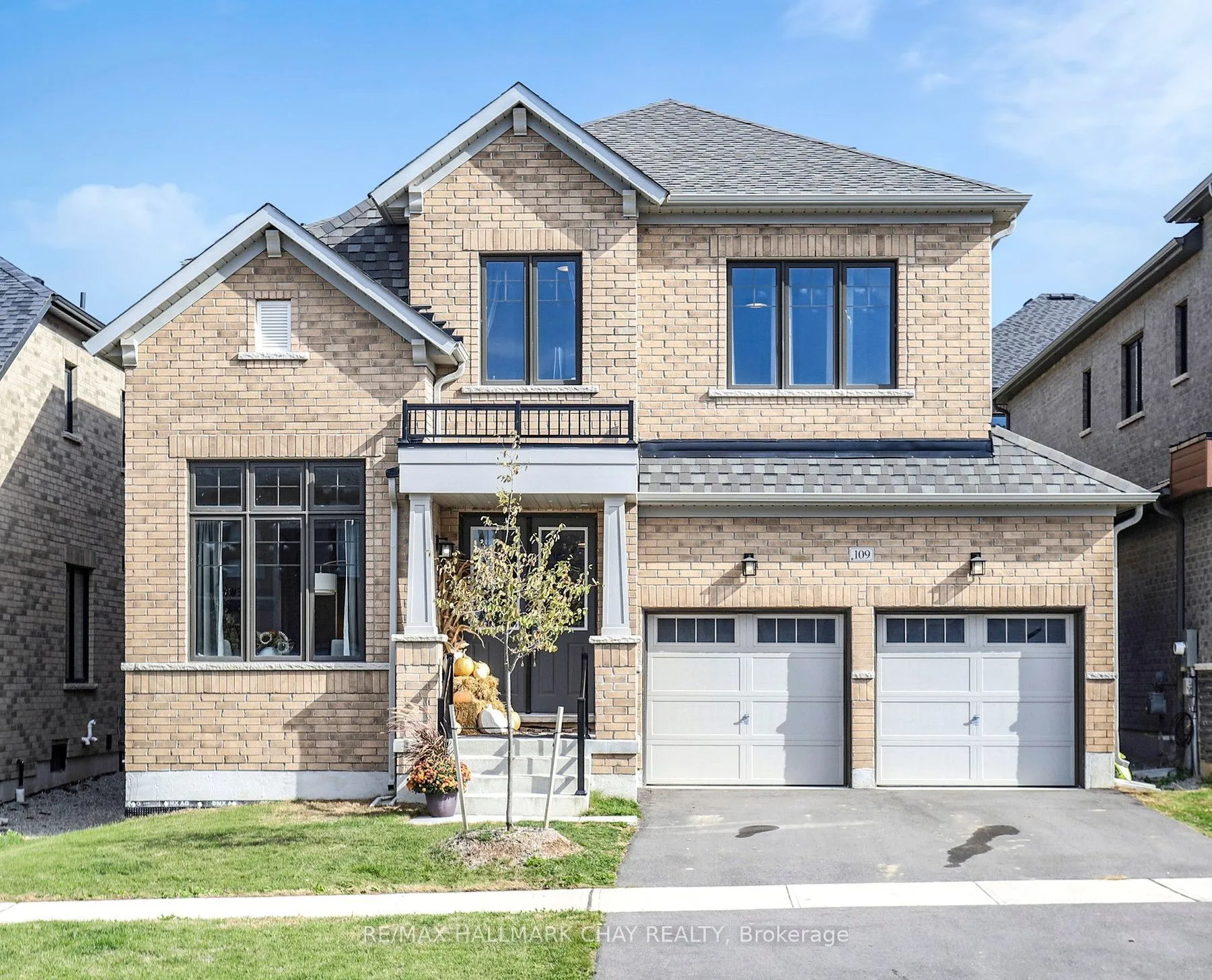 109 Bearberry Road, ON L9X 2C8