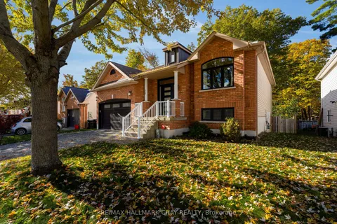 38 Rose Valley Way, ON L9Z 3C5