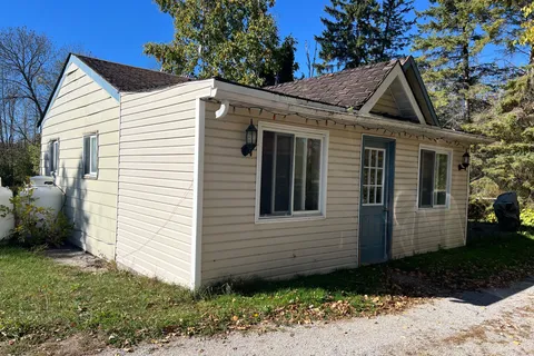 4075 Airport Road, ON L3V 0K6