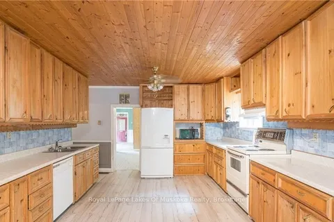 6 Bush Street, ON L0K 1E0