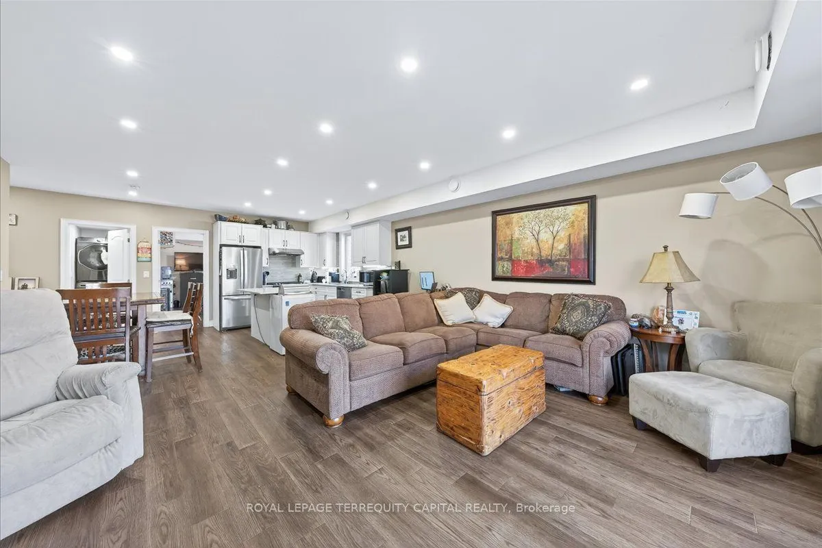 30 Indianola Crescent, ON L9Z 2W3