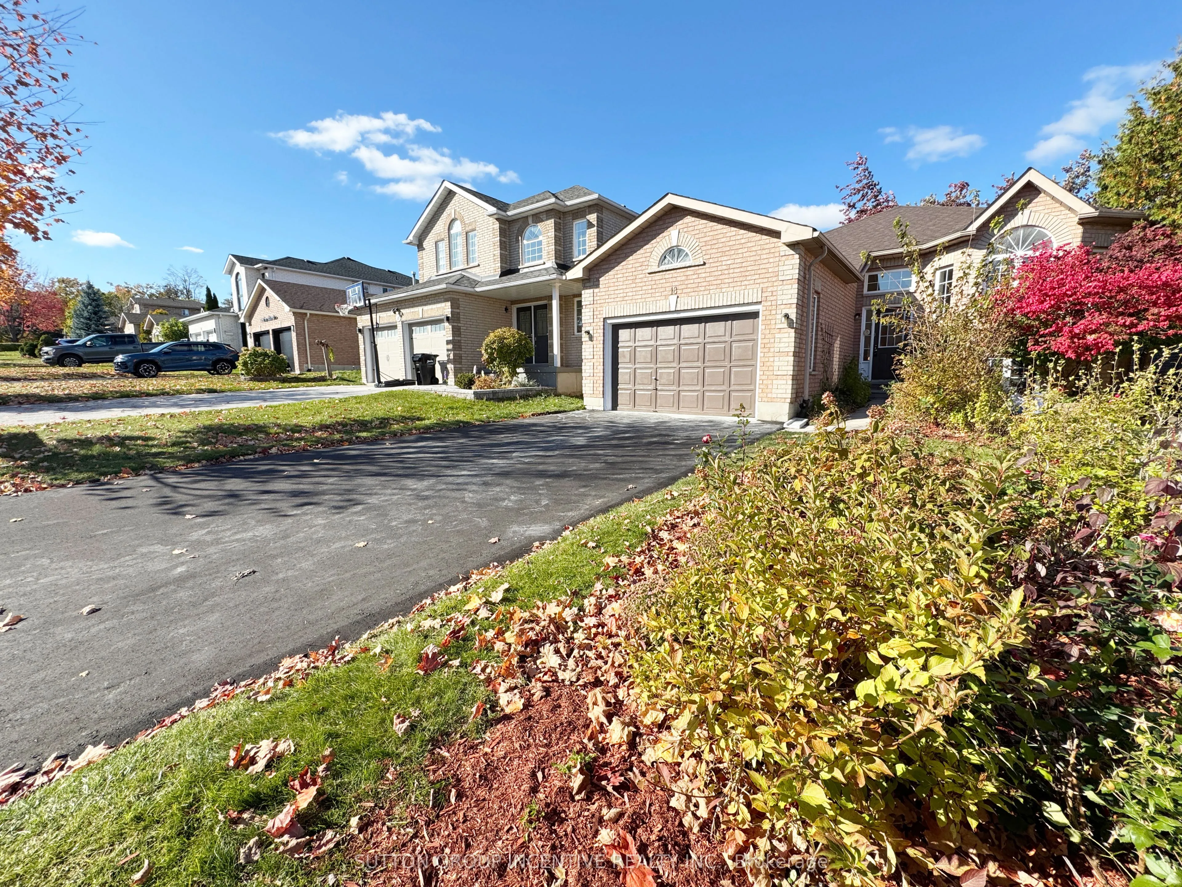 18 Forest Dale Drive, ON L4M 6M7