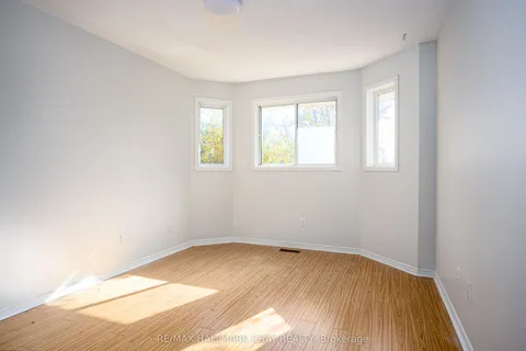 197 Livingstone Street, ON L4N 6Z9