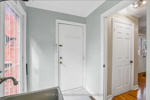 21 Brushwood Crescent, ON L4N 7G6