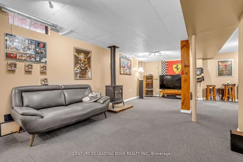 21 Brushwood Crescent, ON L4N 7G6