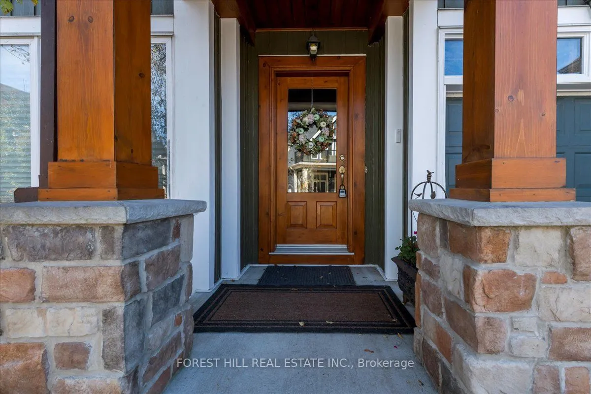 10 Invermara Court, ON L3V 0B7