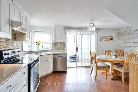 1230 GRANDVIEW LODGE Road, ON P0E 1N0