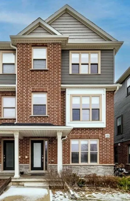 1 Leggott Avenue, ON L4M 0K7