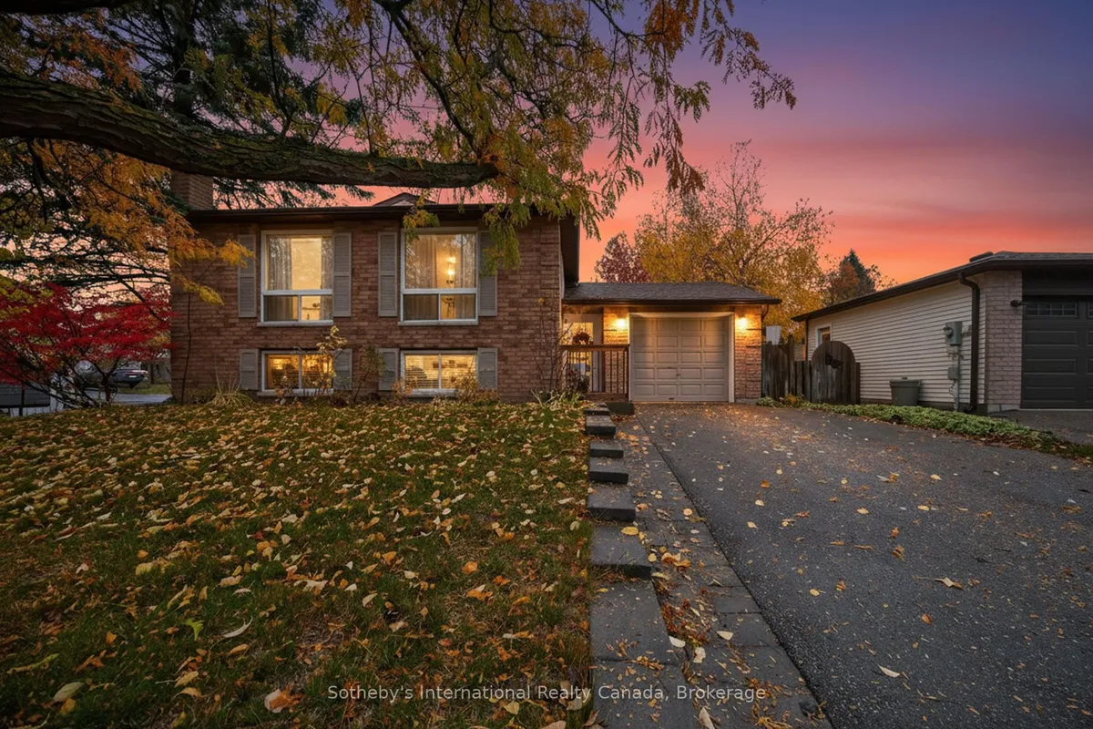 17 Coles Street, ON L4N 5W8