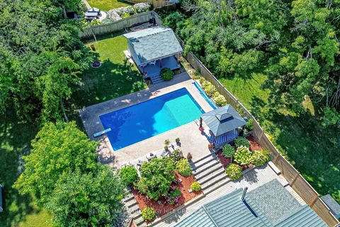 630 William Street, ON L4R 2T3