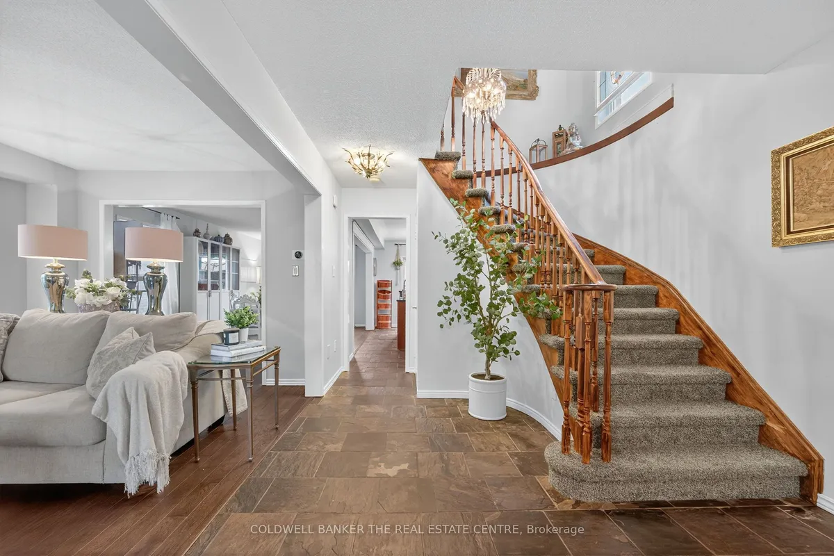 136 Violet Street, ON L4N 9M7