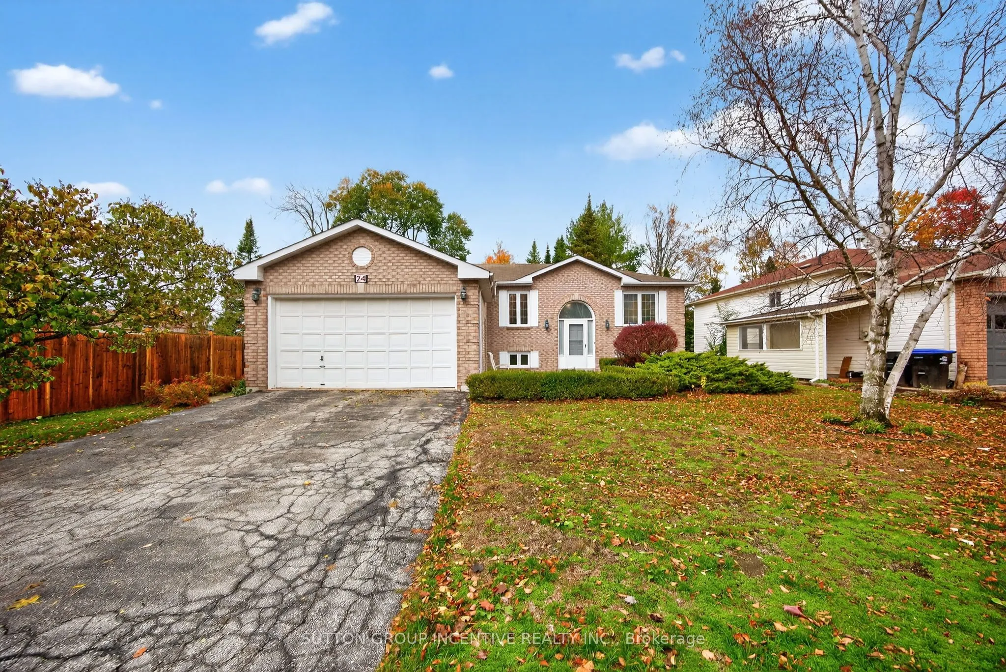 24 Port Royal Trail, ON L9Z 1H7