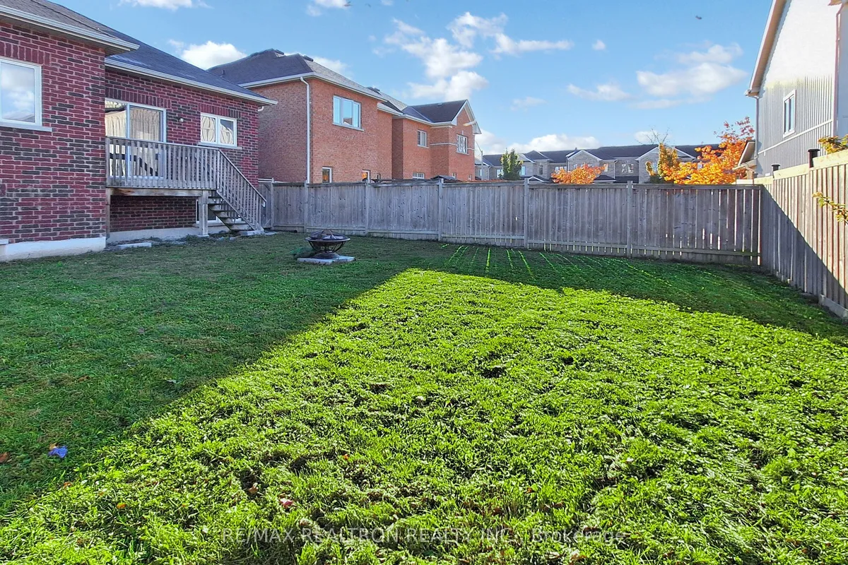 51 Pearcey Crescent, ON L4N 6R8