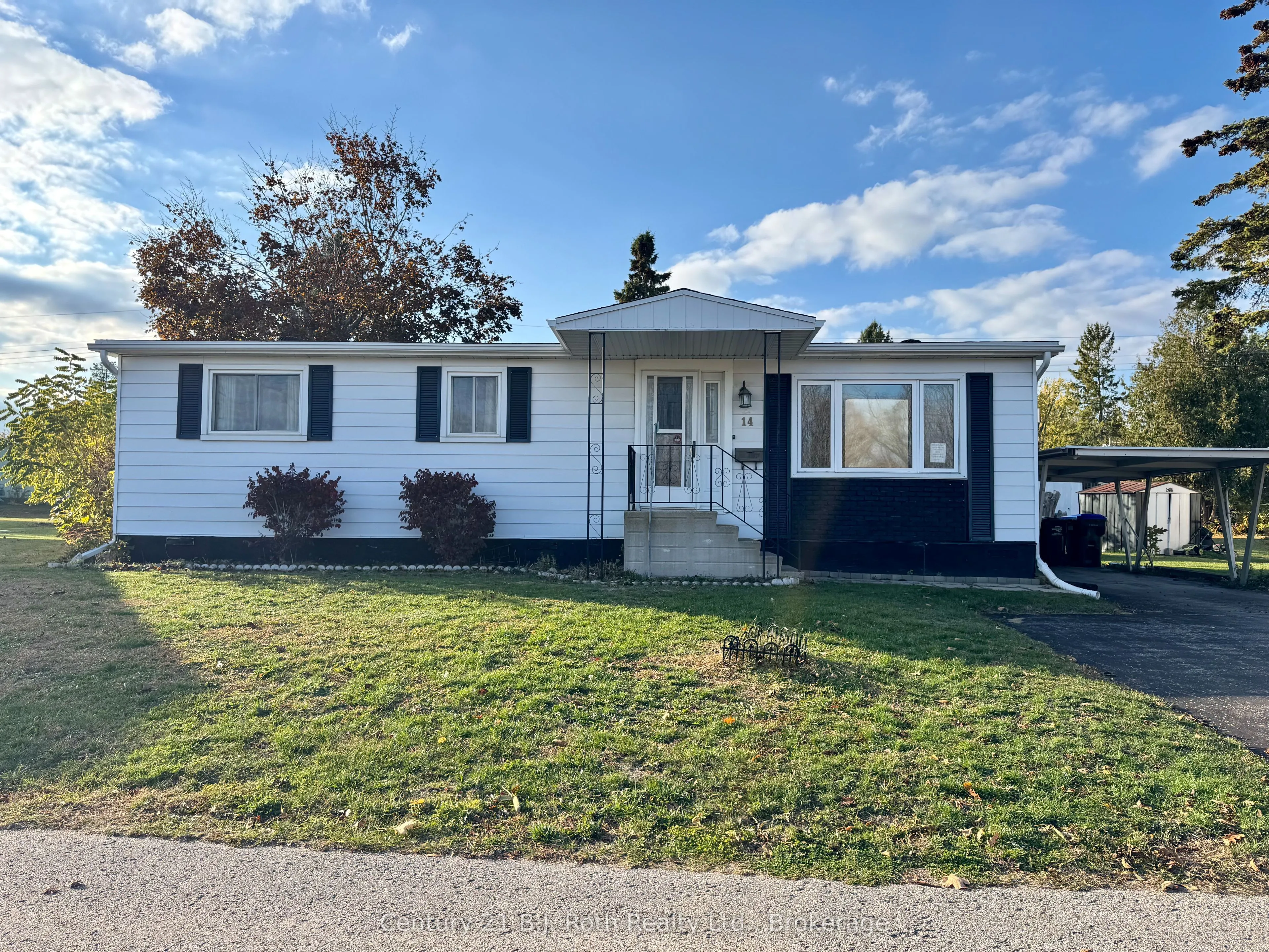 14 Muir Drive, ON L3V 0P9