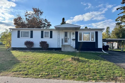 14 Muir Drive, ON L3V 0P9