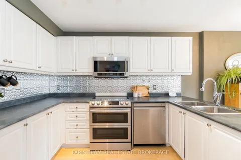 6 Julia Crescent, ON L3V 7Y9