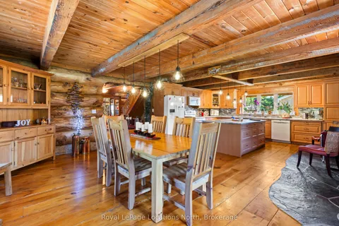 24 Oliver Crescent, ON L9Y 3Z1