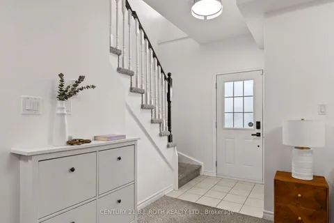 33 ARCADIA Road, ON L9Z 3C7