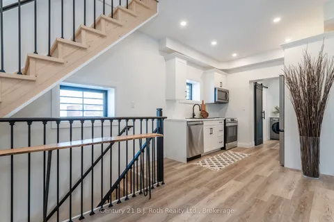 339 First Street, ON L4R 3P3