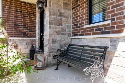 21 Marta Crescent, ON L4N 3N6