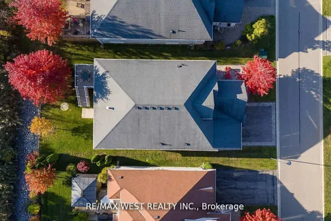 44 Starboard Circle, ON L9Z 0E9