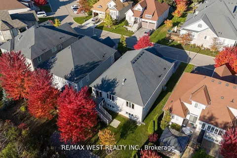 44 Starboard Circle, ON L9Z 0E9