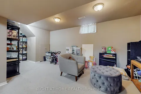 99 Widgeon Street, ON L4N 8W3