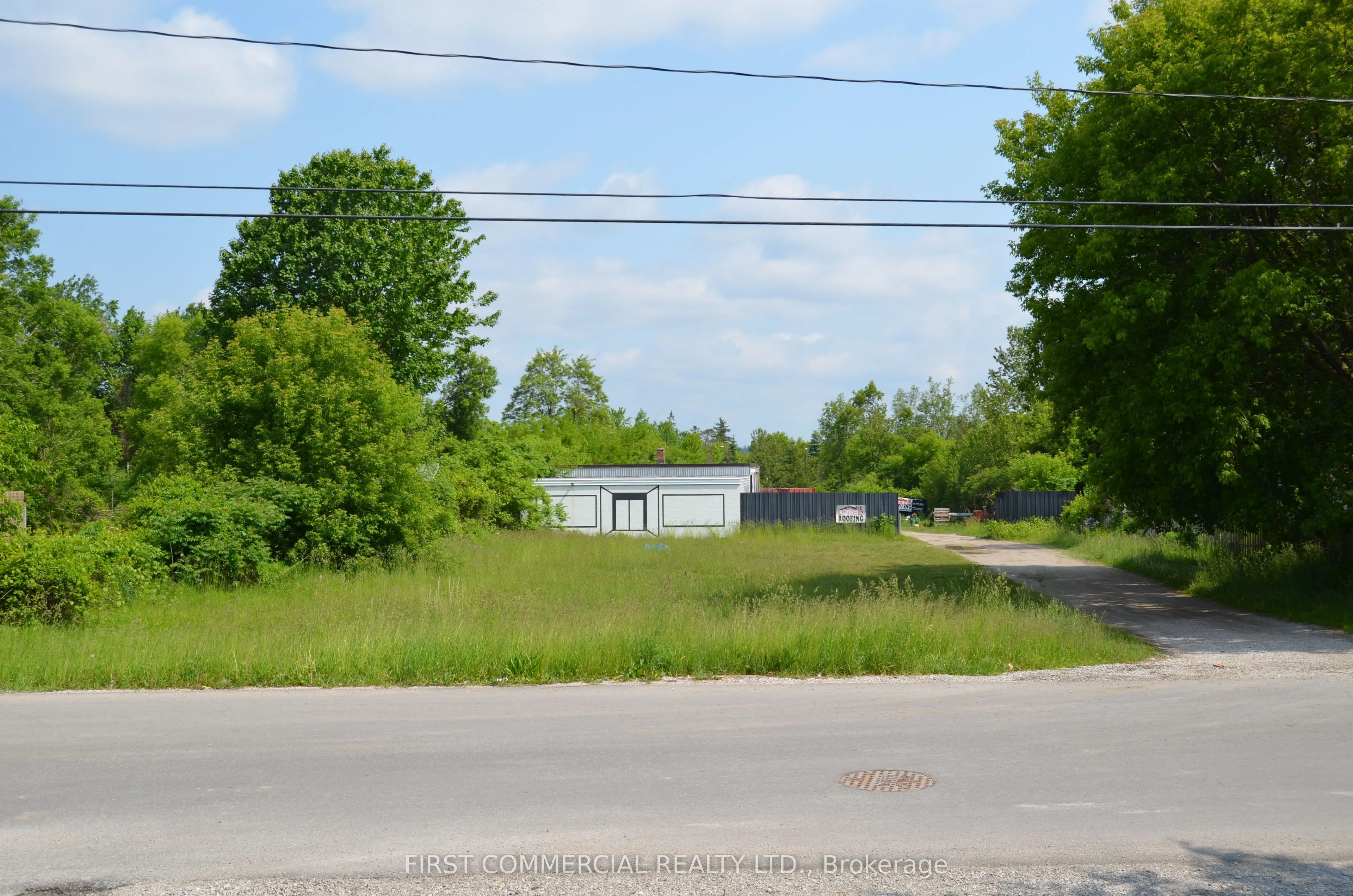 206 Foster Drive, ON L4N 3X8