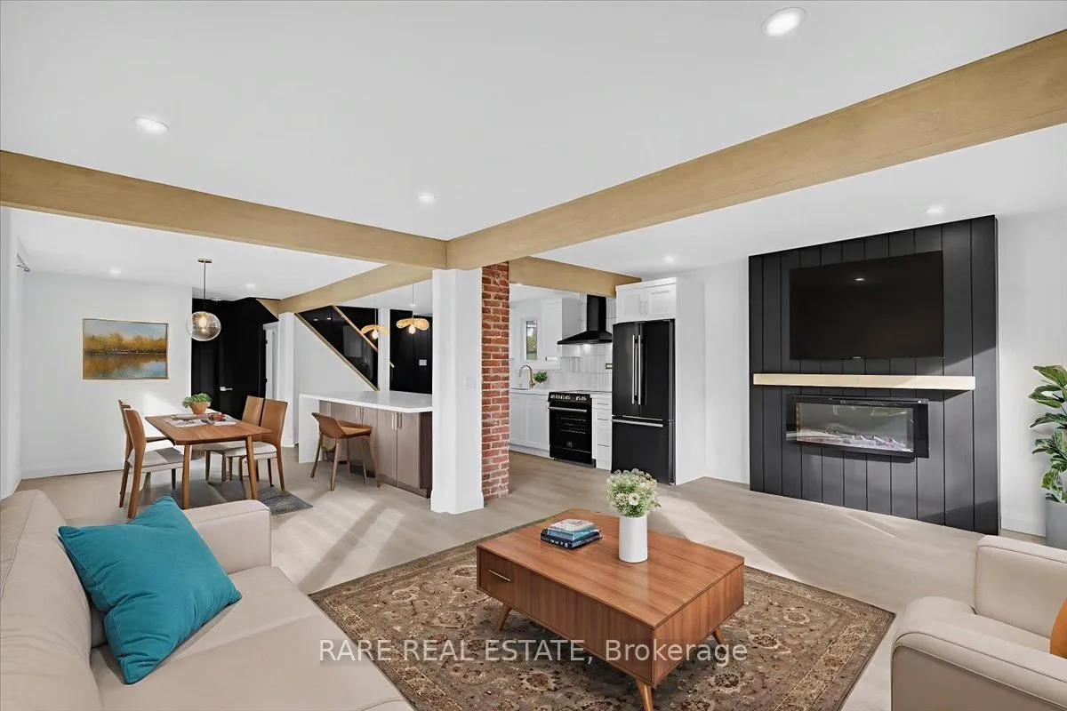 425 Codrington Street, ON L4M 1S9