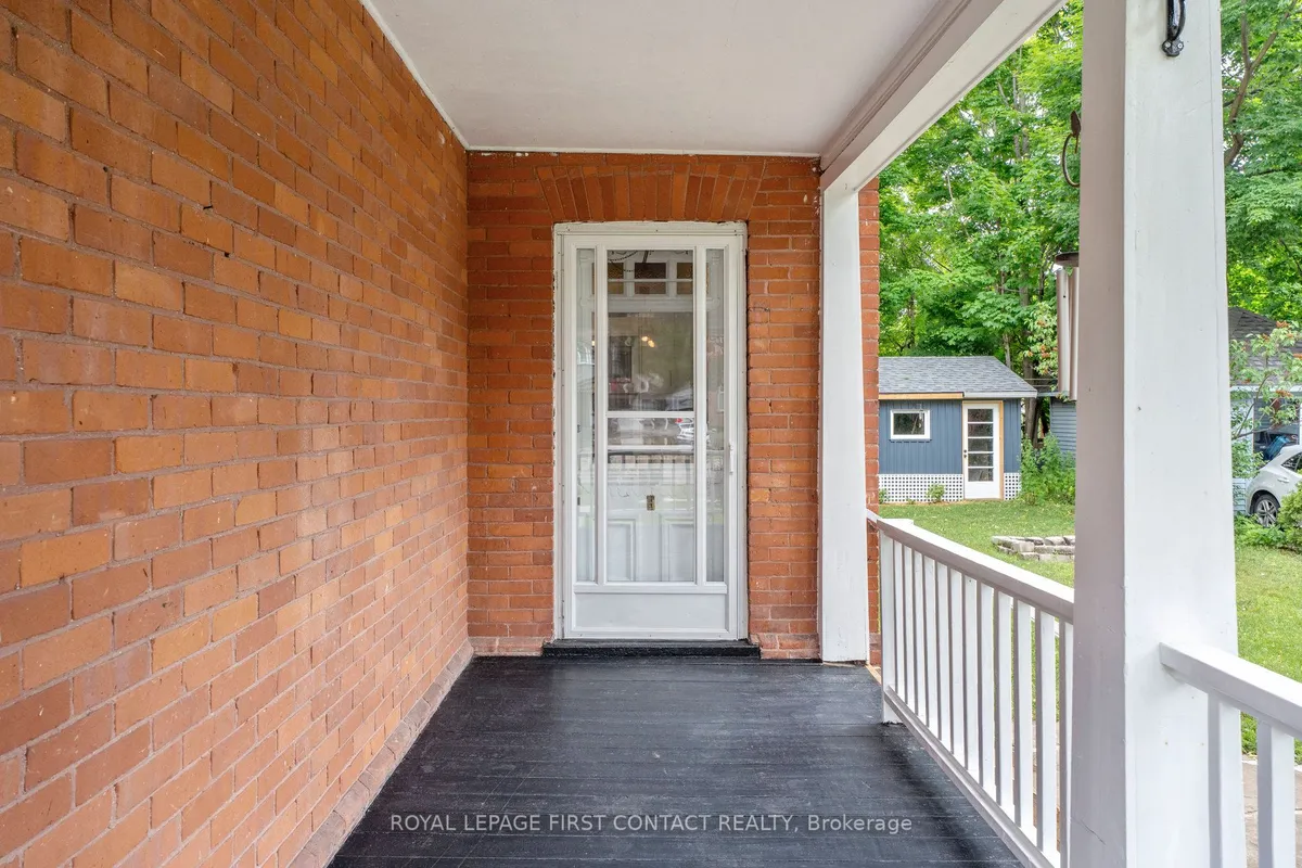 55 Burton Avenue, ON L4N 2R5