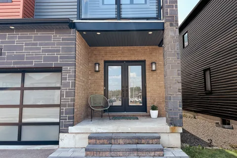 64 Mabern Street, ON L9J 0J2