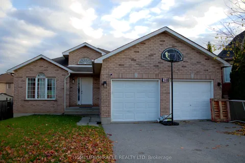 38 Dunsmore Lane, ON L4M 7A1