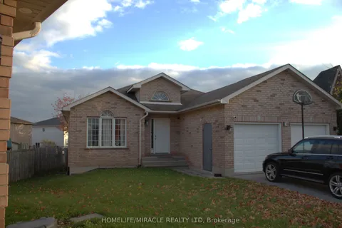 38 Dunsmore Lane, ON L4M 7A1