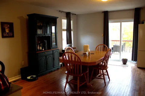 38 Dunsmore Lane, ON L4M 7A1