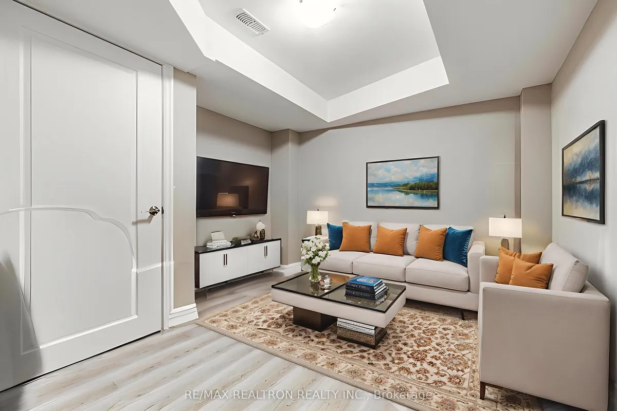 6 Bobolink Drive, ON L9Z 0J2