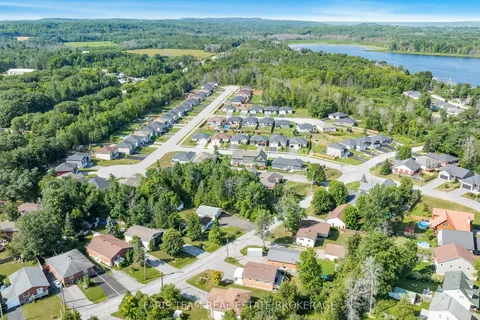 19 Bourgeois Beach Road, ON L0K 2A0