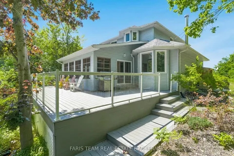 8 Glen Forest Trail, ON L0L 2T0