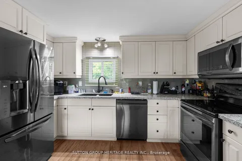 29 CAMERON Drive, ON L0L 1T0