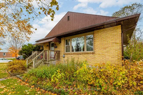 205 St Vincent Street, ON L4M 3Z5