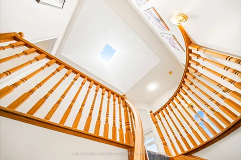 27 Eder Trail, ON L9X 0G8