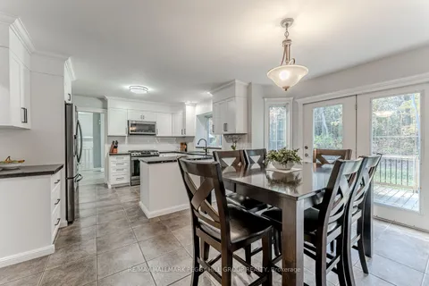 1096 Sunnidale Road, ON L9X 0R9