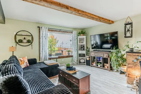 17 Stanley Avenue, ON L0L 1T0