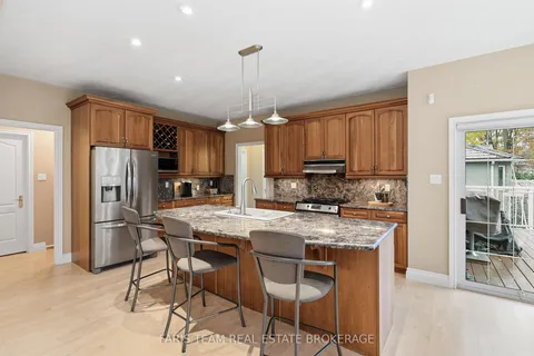 41 Paddy Dunn's Circle, ON L9X 0T2